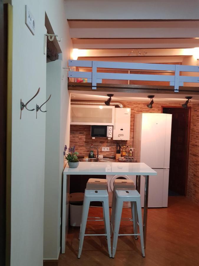 Magnifico Apartamento Tipo Duplex En Triana Севилья Экстерьер фото