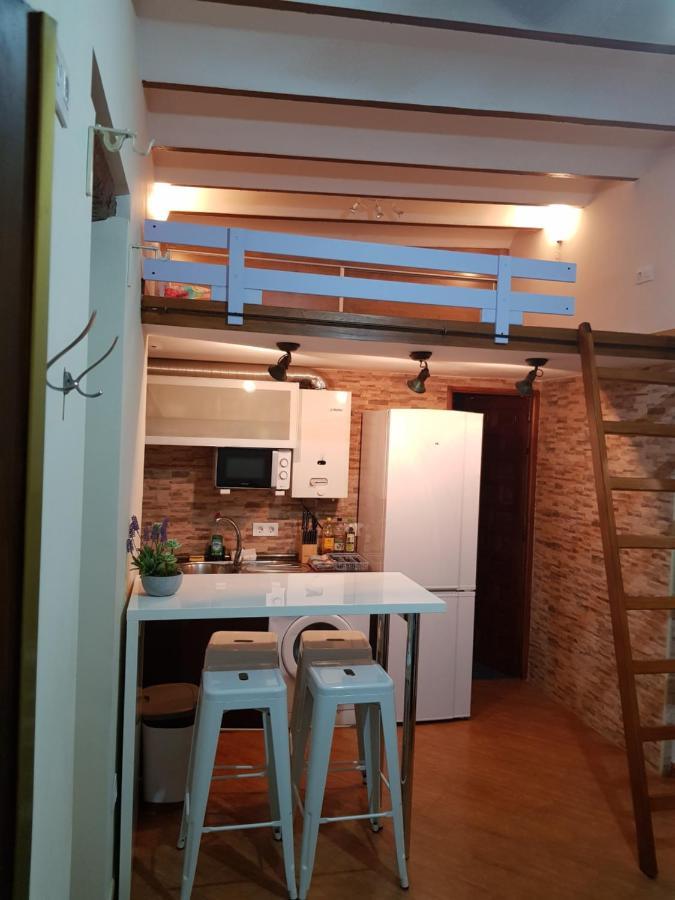 Magnifico Apartamento Tipo Duplex En Triana Севилья Экстерьер фото