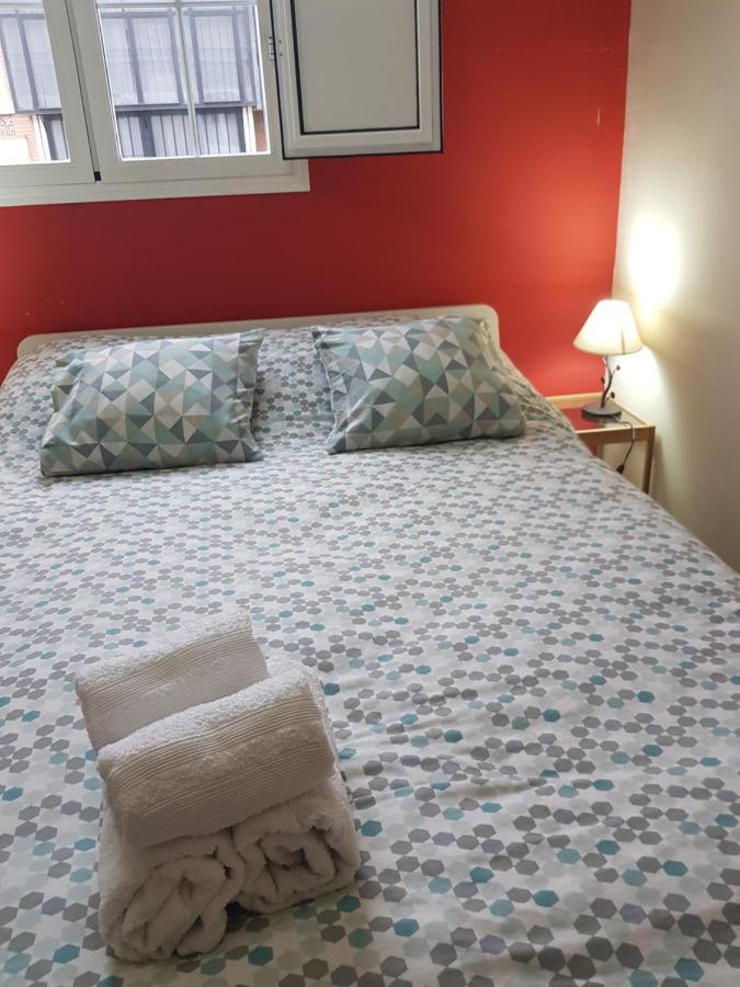 Magnifico Apartamento Tipo Duplex En Triana Севилья Экстерьер фото